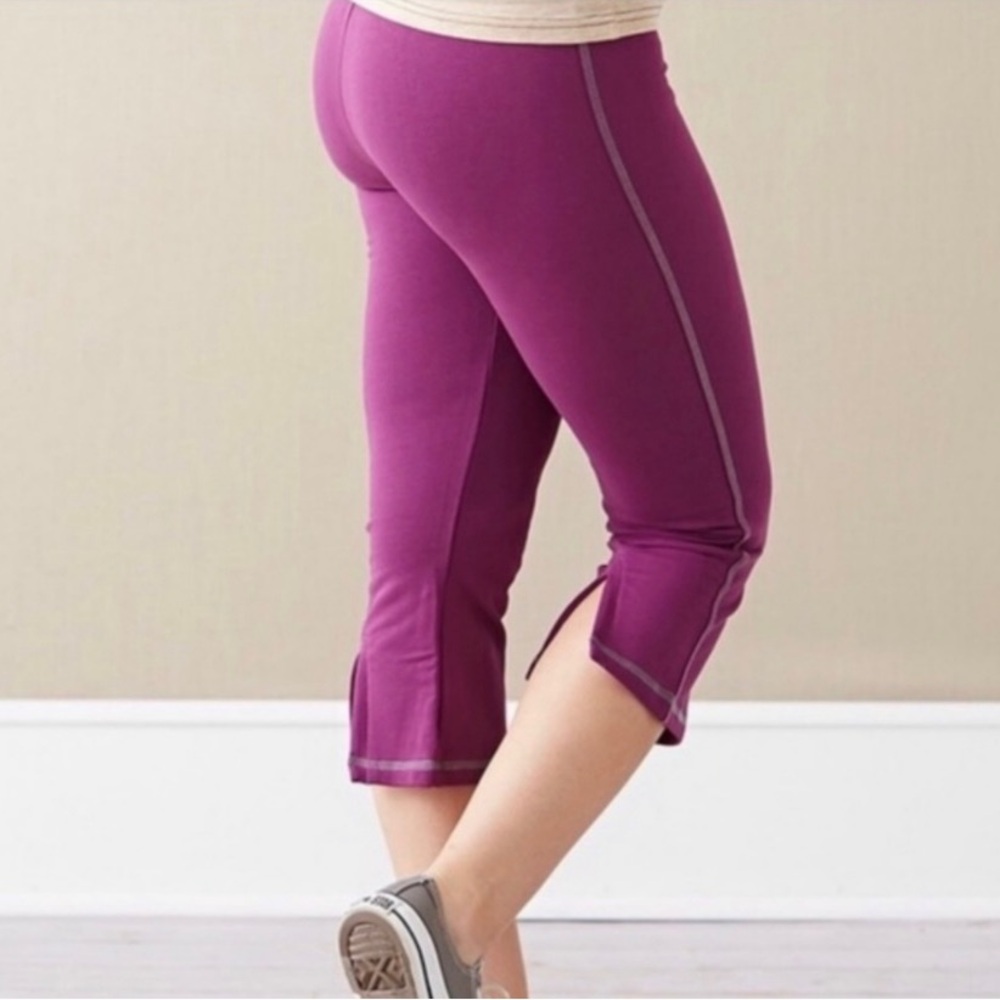 Matilda Jane 1st Prize Plum Purple Capri Pants Women’s Size Small High Rise